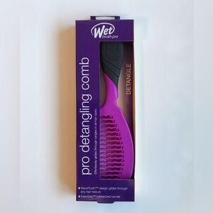 Wet Brush Pro Detangling Comb